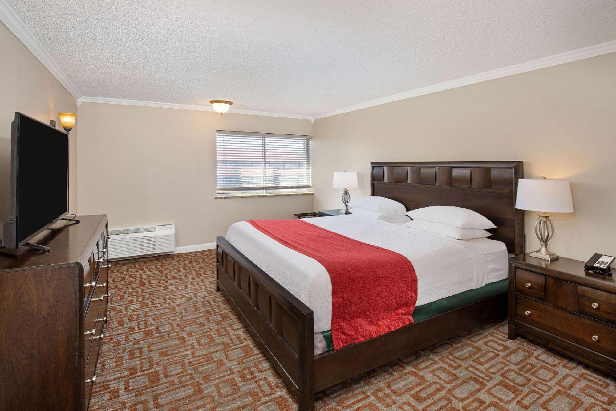 Ramada By Wyndham Bowling Green Ngoại thất bức ảnh